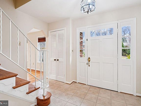 3rd image of 8020 Lakenheath Way
