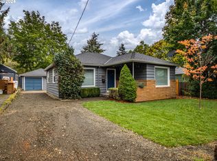 44 SE 88th Ave, Portland, OR 97216