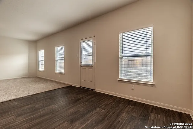 4118 Trail De Paris — Photo 14