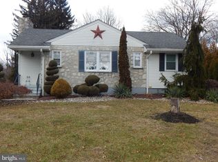 1008 Edinburg Rd, Hamilton, NJ 08690