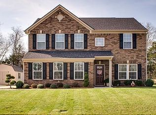 2436 Parkwood Dr, Murfreesboro, TN 37128