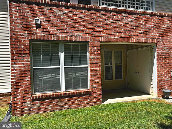 3rd image of 1409 Bonnett Pl #193