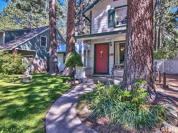 3rd image of 3607 Tamarack Ave