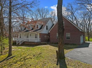 4647 Timber View Dr, Waterloo, IL 62298