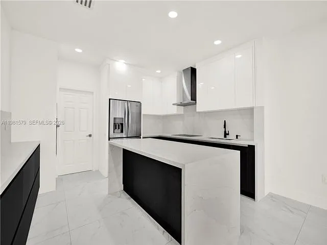 9243 SW 227th Ter — Photo 11