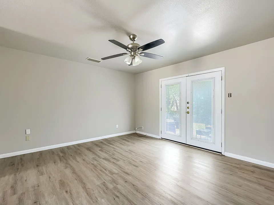 267 Merribrook Trl