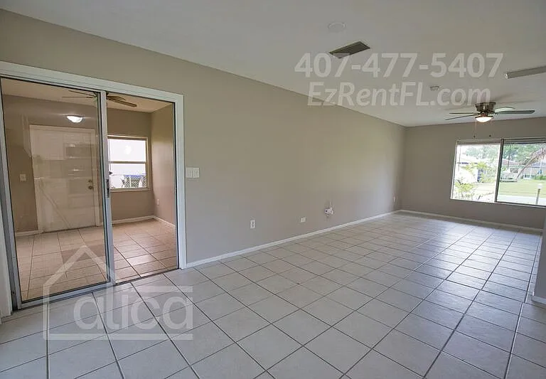 6667 Carovel Ave — Photo 14