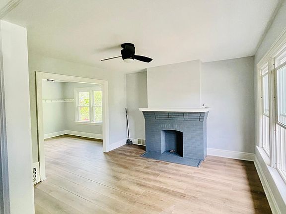 4th image of 290 Hoyt St #1