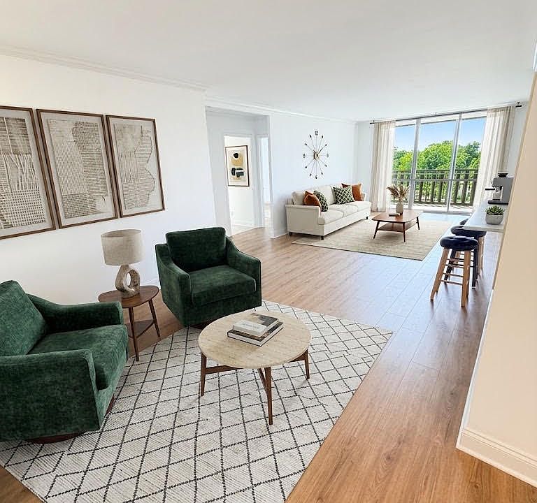 1st image of 530 Valley Rd #7