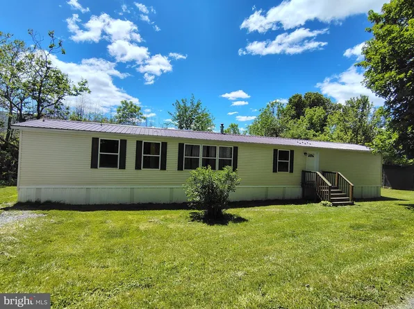 1050 Creek Rd, Port Royal, PA 17082