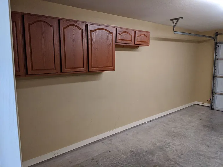 5805 Thompson Pl — Photo 32