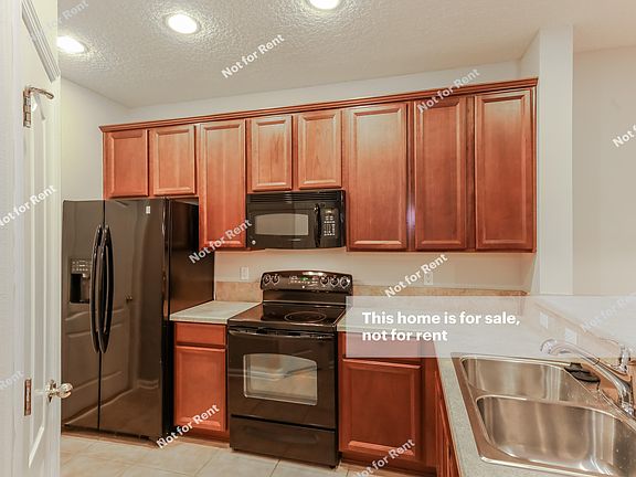 3rd image of 6162 Bartram Village Dr