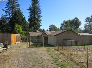 1054 N River Dr #A, Sweet Home, OR 97386