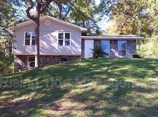 1036 Arcadia Cir, Hueytown, AL 35023