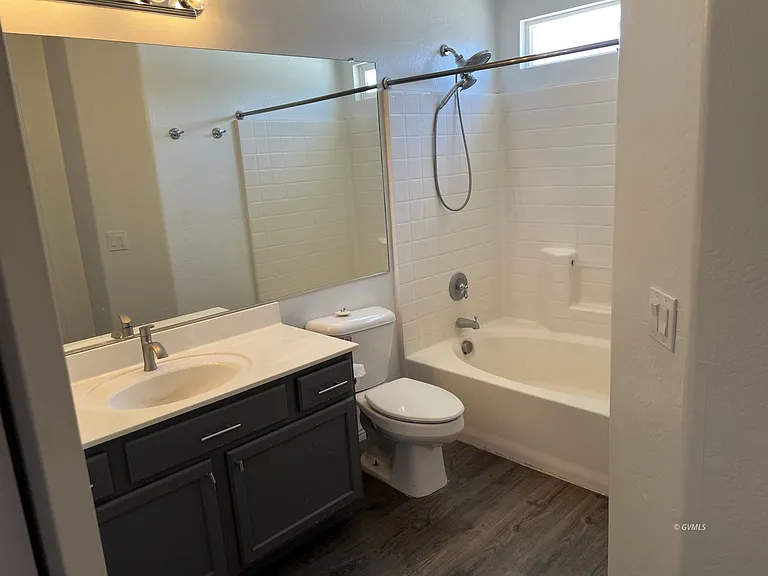 1605 E Copper Canyon Dr — Photo 6