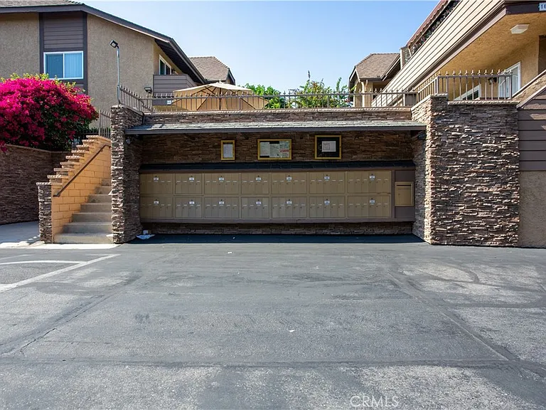 14835 Sherman Way #3 — Photo 16