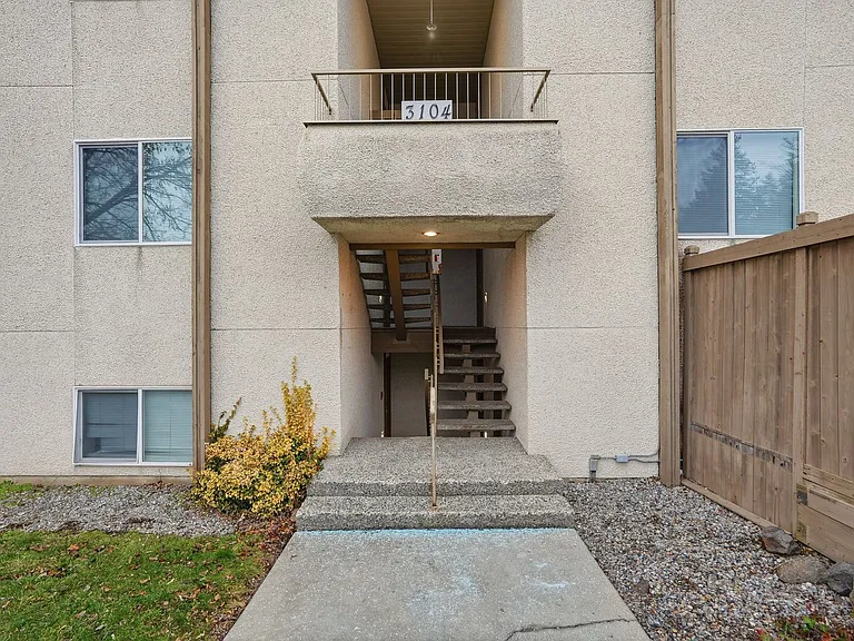 3102 E 27th Ave — Photo 25