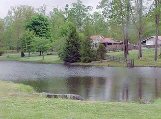 Lovejoy Rd, Sparta, TN 38583