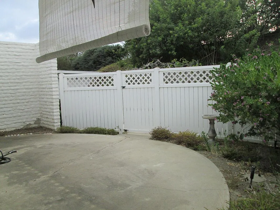 2 bed, 2.0 bath, 1284 sqft, $3,500 — Photo 4