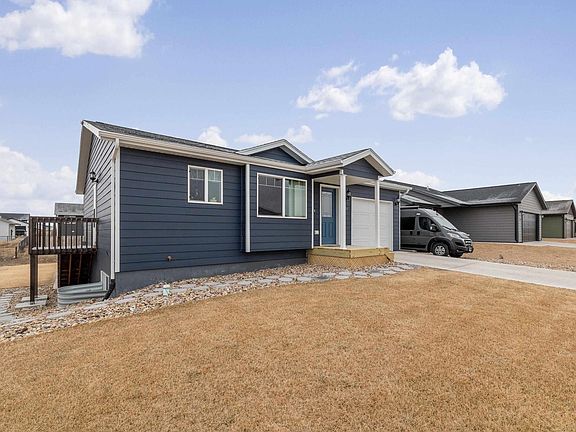 2nd image of 656 Bomber Way