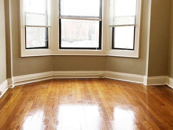 3rd image of 2378 Park Ave #31