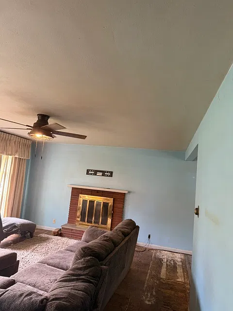 2 bed, 1025 sqft, $1,480 — Photo 2