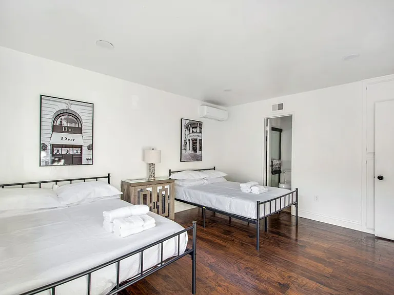 3720 S Marine St #1 — Photo 20