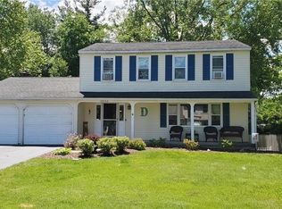 7996 Spruce Hill Dr, Clay, NY 13041