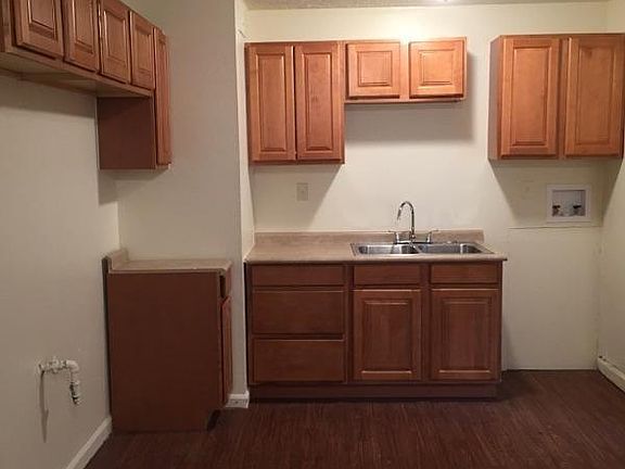 5th image of 3285 Coleen Dr