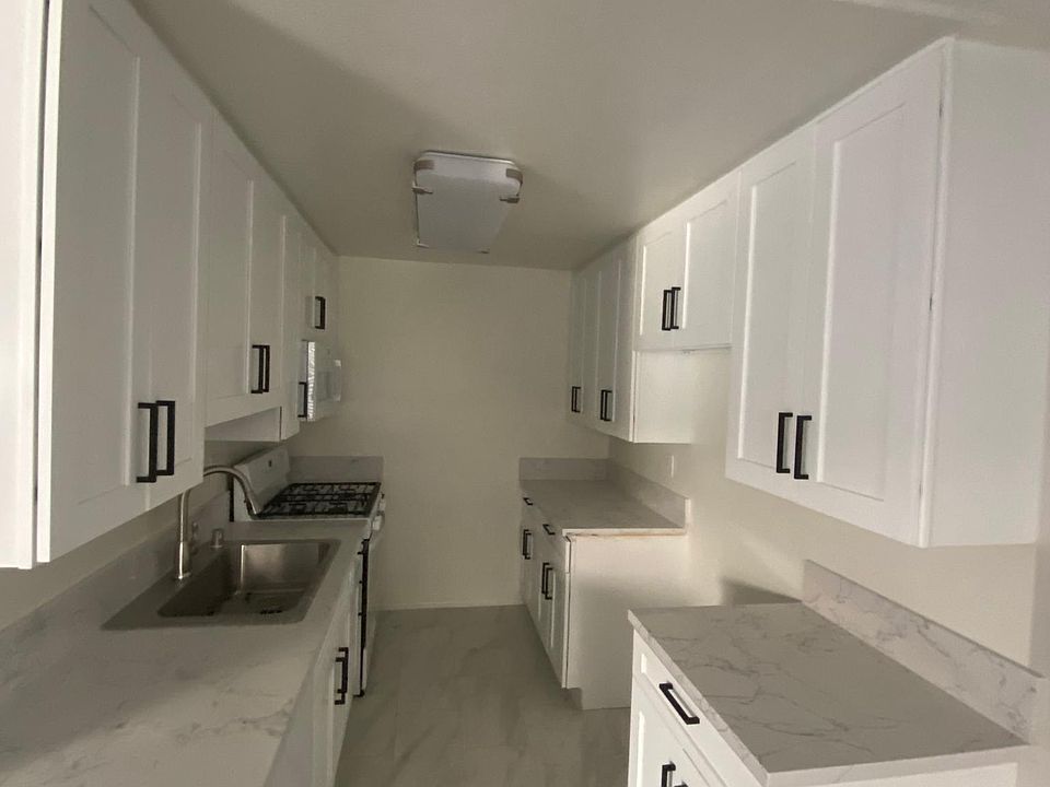 1st image of 18375 Collins St #209