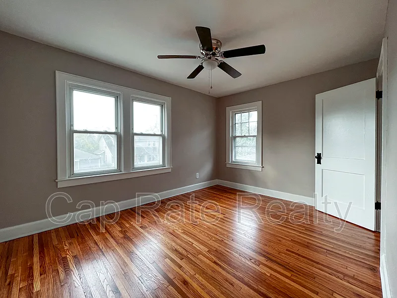 506 Thurman Ave