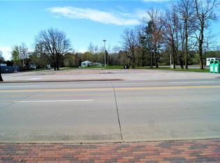 2211 W Grand Ave, Wisconsin Rapids, WI 54495