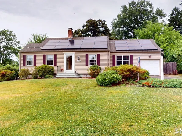 8 Bridge Lane, Enfield, CT 06082