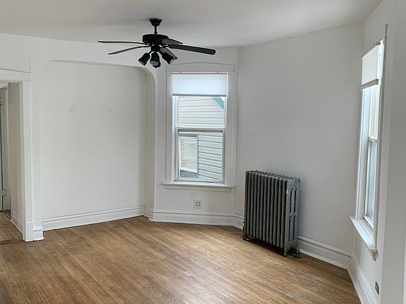 4th image of 1723 N Kedzie Ave #3