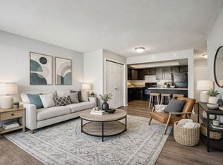 Edgewater Apartments, Indianapolis, IN 46220