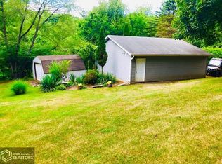 212 Hillcrest Rdg, Montezuma, IA 50171