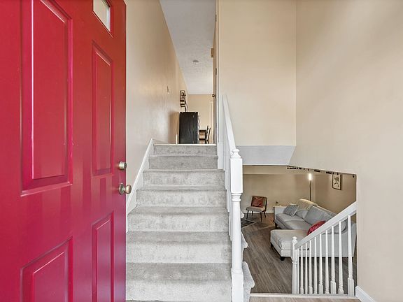 2nd image of 7 Kingston Way #A