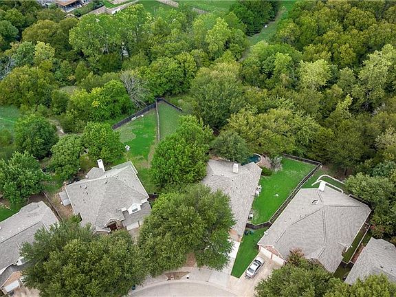 3rd image of 3100 Chukar Dr