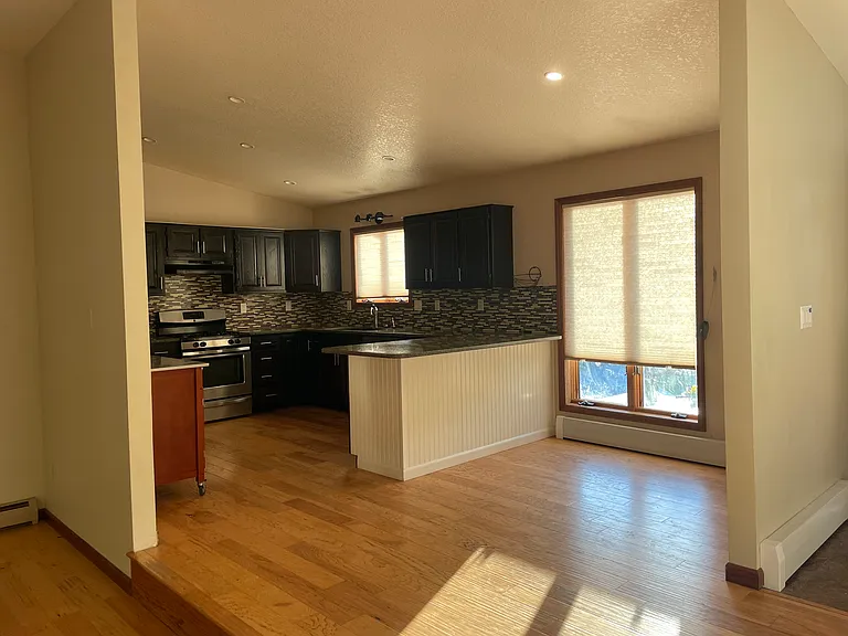 337 Sacajawea Peak Dr — Photo 18