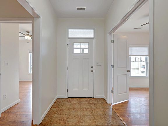 5th image of 3040 N Cantlin Dr