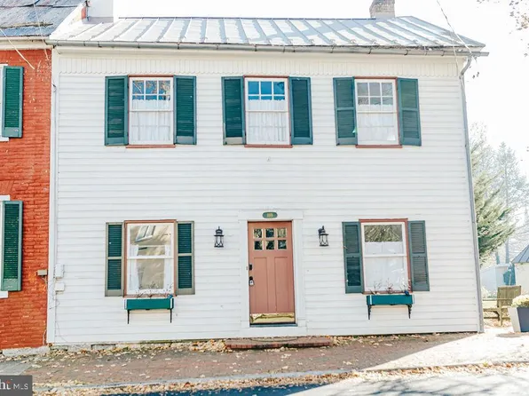 109 N Princess St, Shepherdstown, WV 25443
