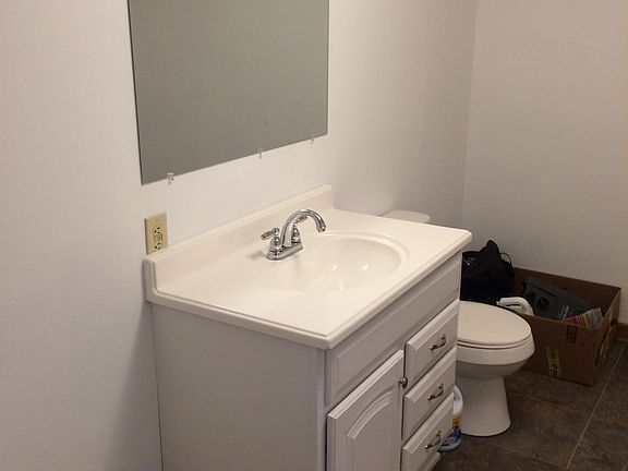 2nd image of 33 Millstone Ln