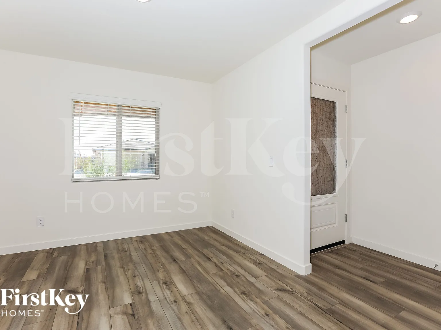 3 bed, 2.0 bath, 1540 sqft, $1,735 — Photo 4