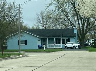 730 Harvey St, Dekalb, IL 60115