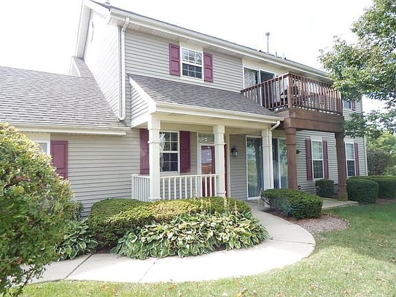 2nd image of 7425 Grandview Ct #7425