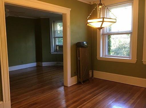 4th image of 26 Parkway Rd 2 Brookline Ma 02445 #2