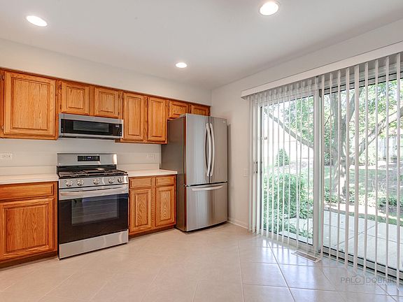 5th image of 1464 Diamond Dr