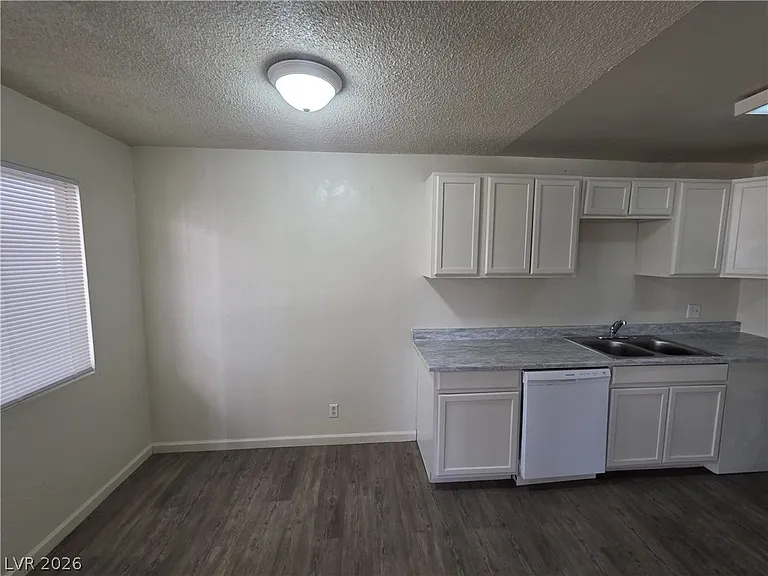 304 Orland St #39 — Photo 9