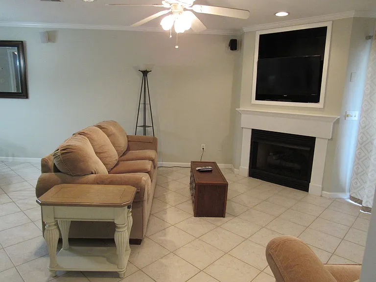 549 Park Place Dr #1D — Photo 12