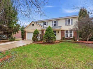 54173 Avondale Dr, New Baltimore, MI